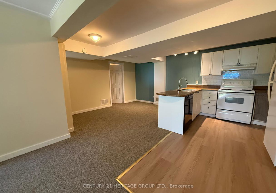 927-srigley-street-newmarket-ontario-n13213736