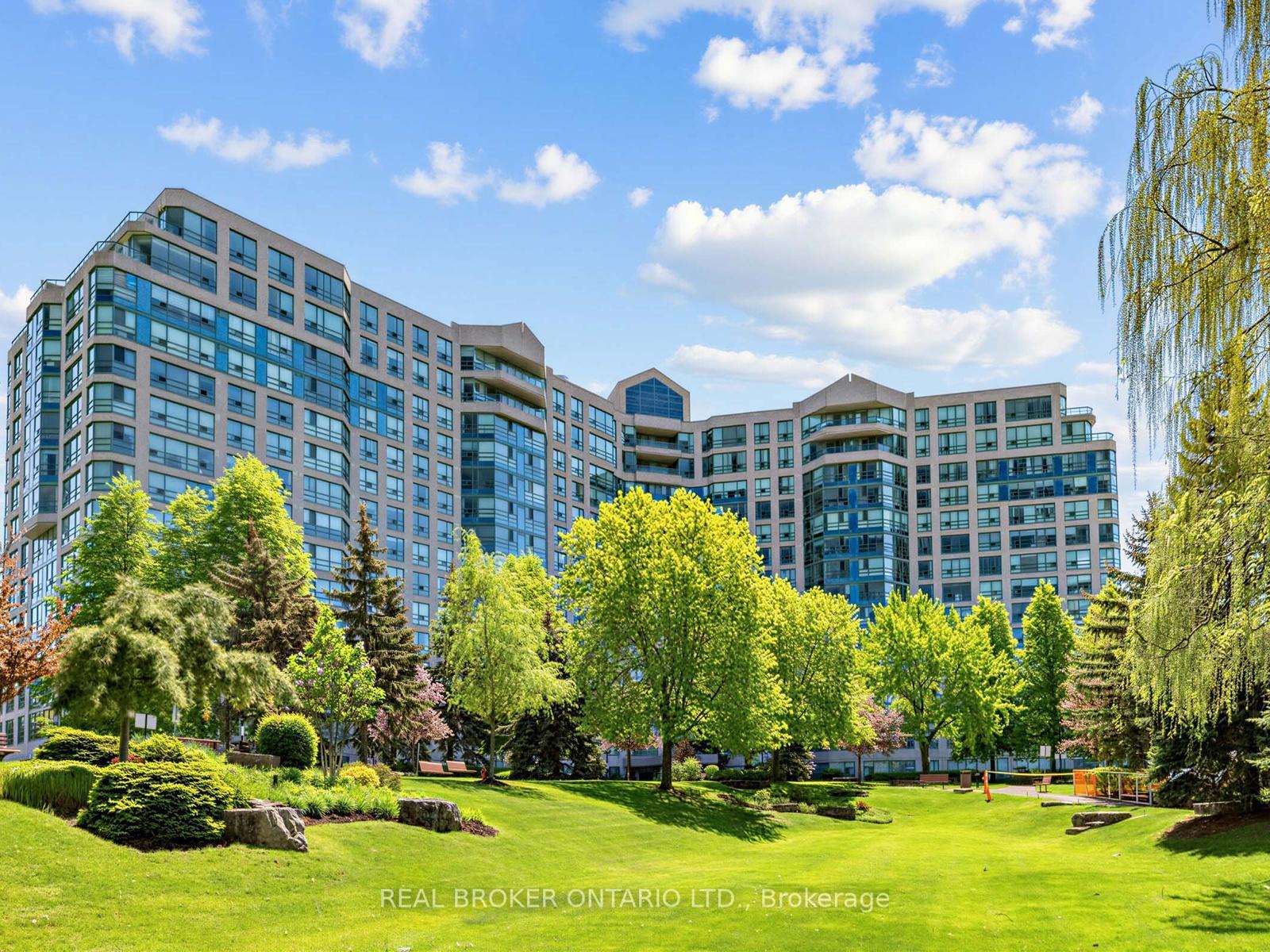 7825-bayview-avenue-markham-ontario-n13213790