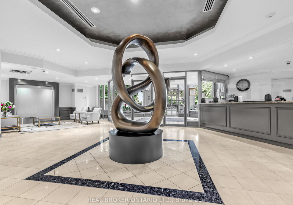 7825-bayview-avenue-markham-ontario-n13213790