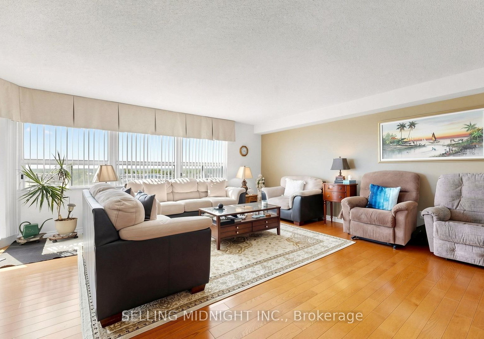 2-raymerville-drive-markham-ontario-n13214116