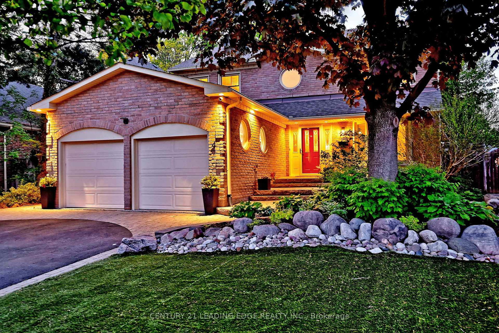 4-ferndell-circle-markham-ontario-n13214288