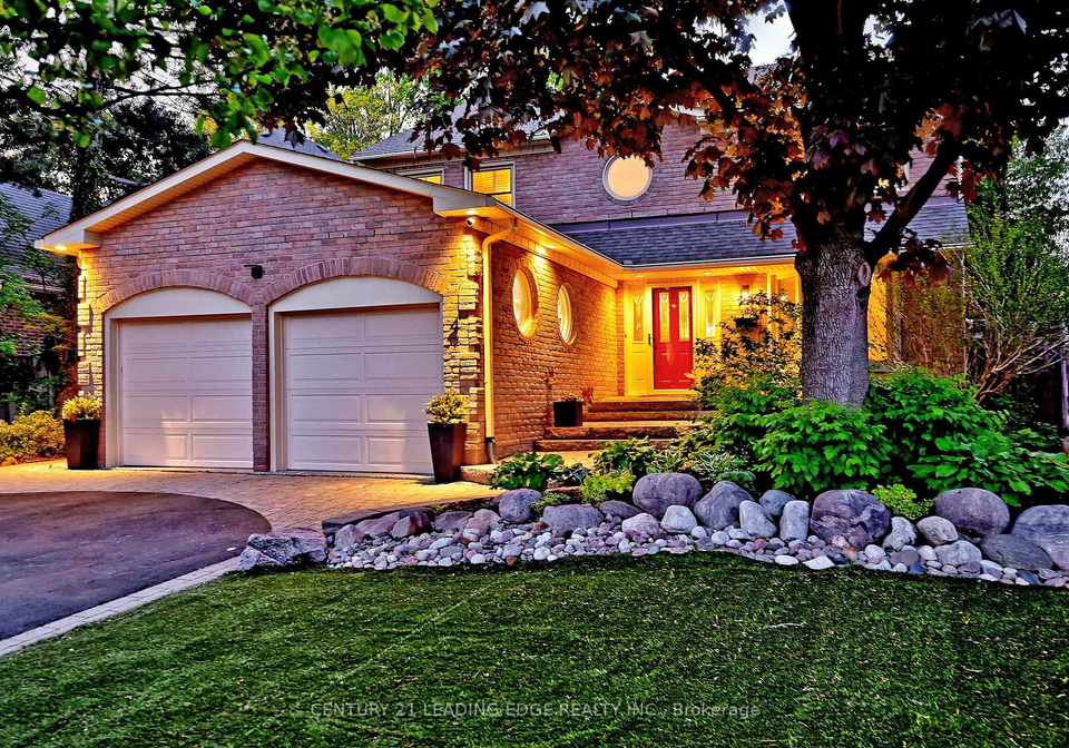 4-ferndell-circle-markham-ontario-n13214288