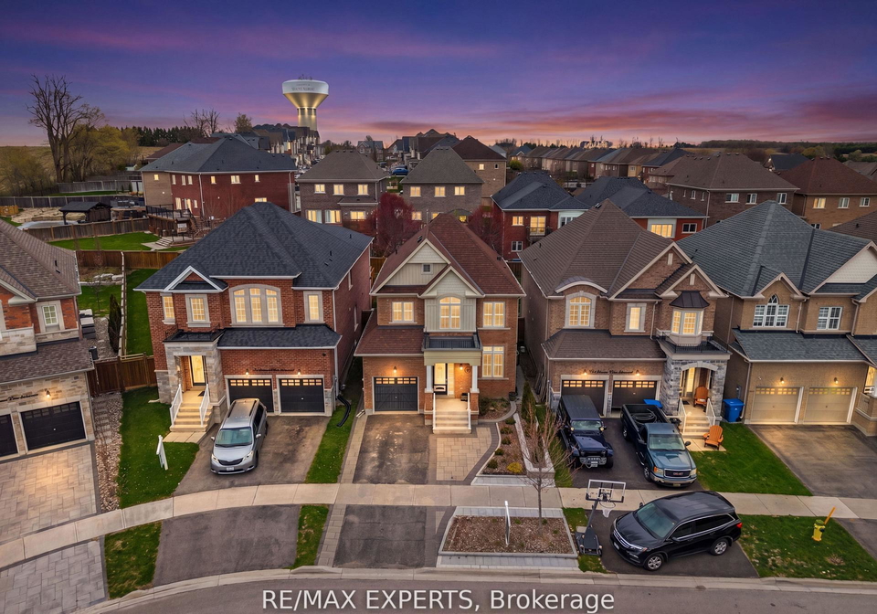 22-manor-glen-crescent-east-gwillimbury-ontario-n13214700