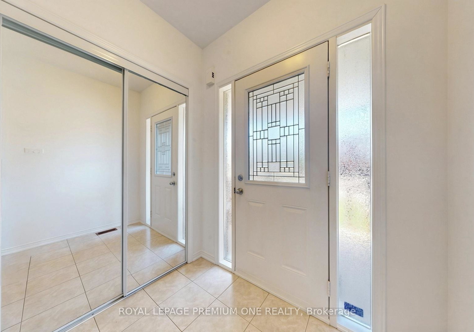 108-argento-crescent-vaughan-ontario-n13214752