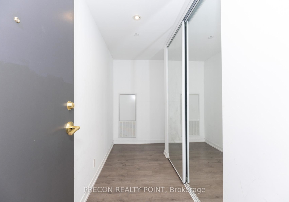 950-portage-parkway-vaughan-ontario-n13215004
