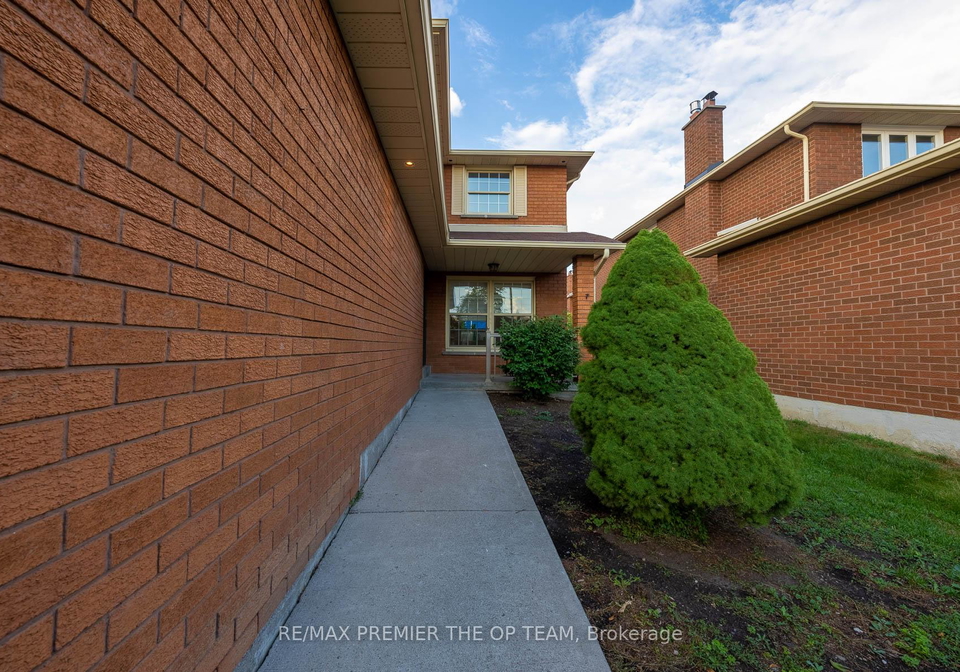 79-governor-crescent-vaughan-ontario-n13215178