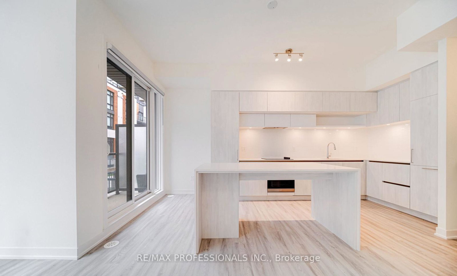11-david-eyer-road-richmond-hill-ontario-n13215424