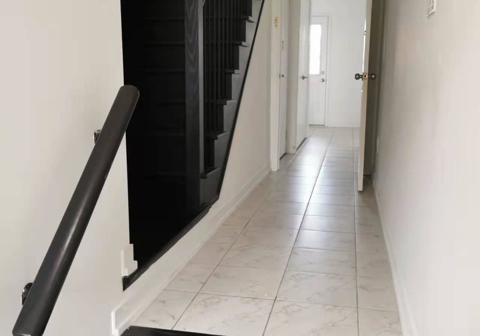 209-harding-park-street-newmarket-ontario-n13216266