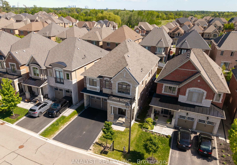15-streamside-street-vaughan-ontario-n13216604