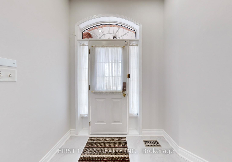 30-kaitlin-drive-richmond-hill-ontario-n13217144