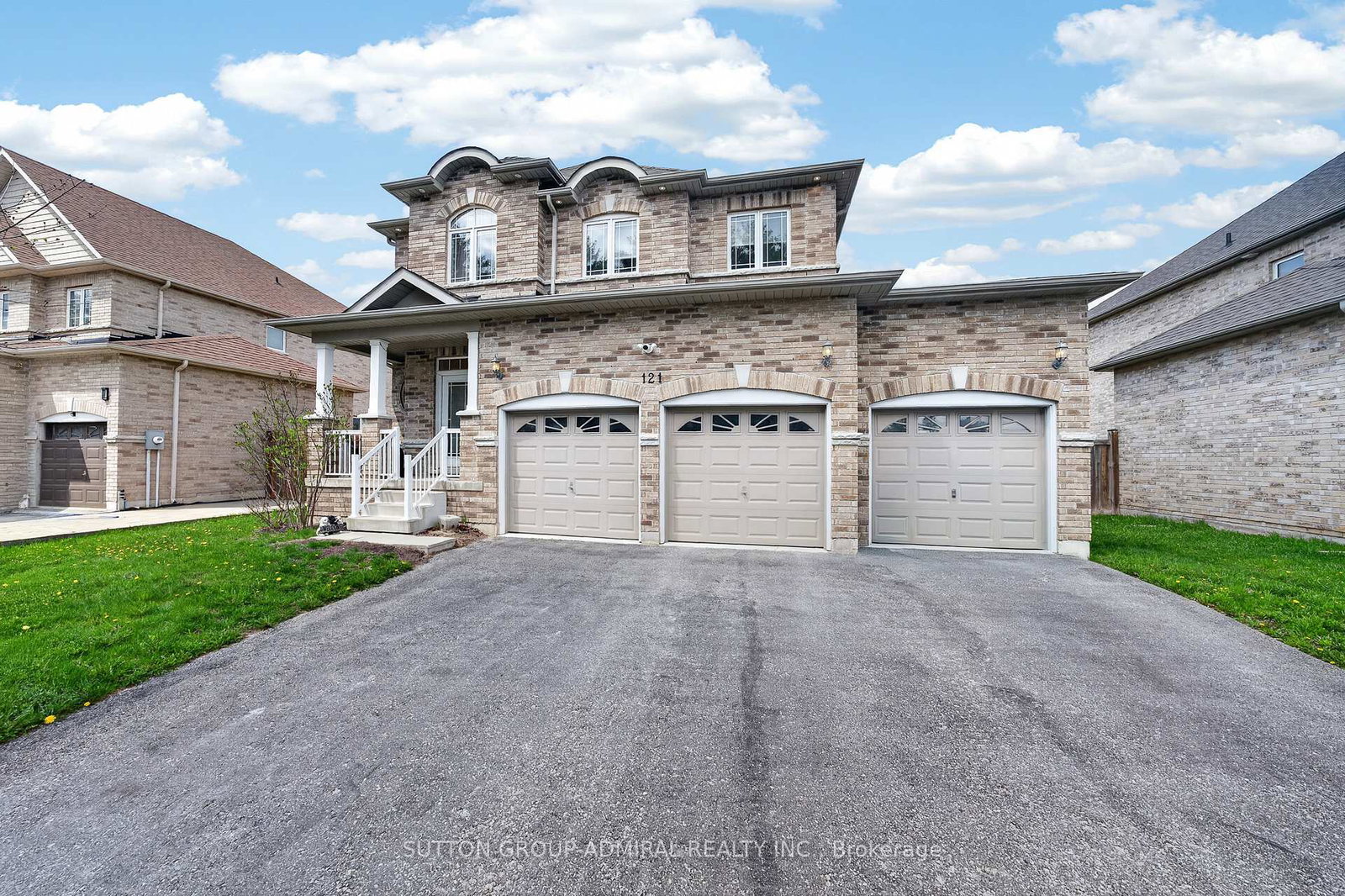 121-centre-street-essa-ontario-n13217658