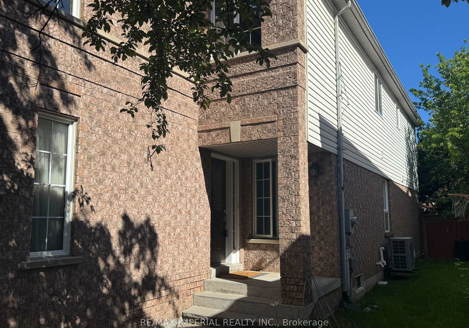 453-heddle-crescent-newmarket-ontario-n13218792