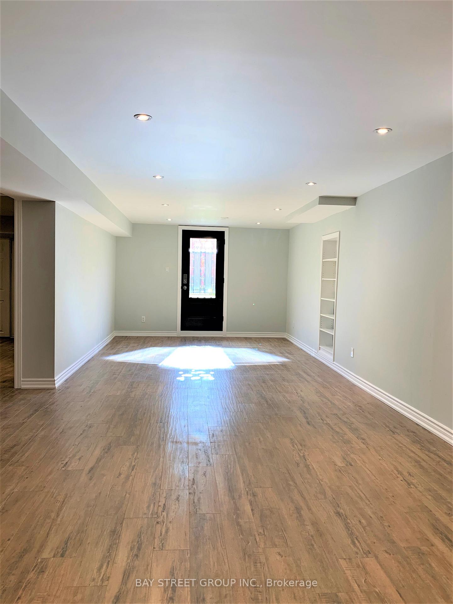 64-mary-elizabeth-crescent-markham-ontario-n13219074
