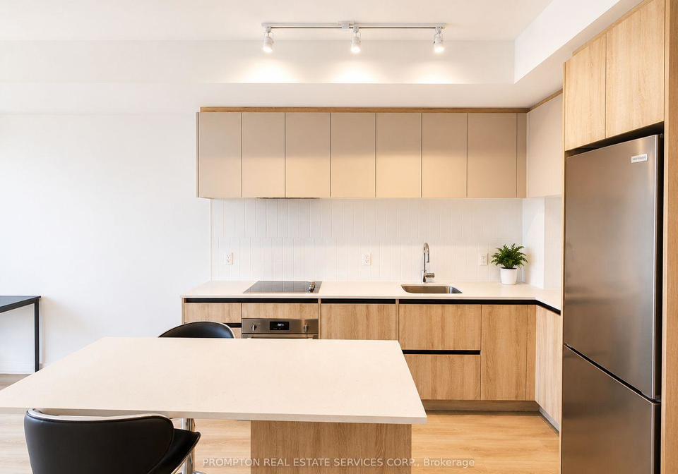 7950-bathurst-street-vaughan-ontario-n13219324