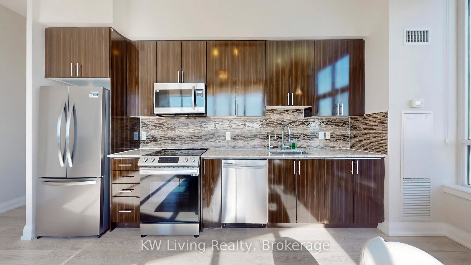 7161-yonge-street-markham-ontario-n13219406