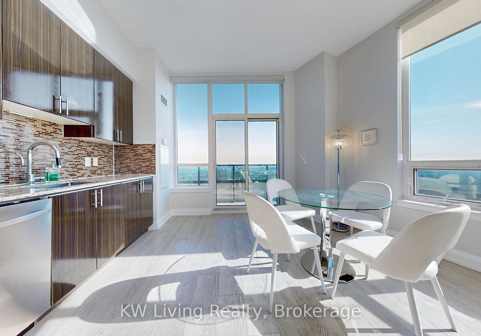 7161-yonge-street-markham-ontario-n13219406