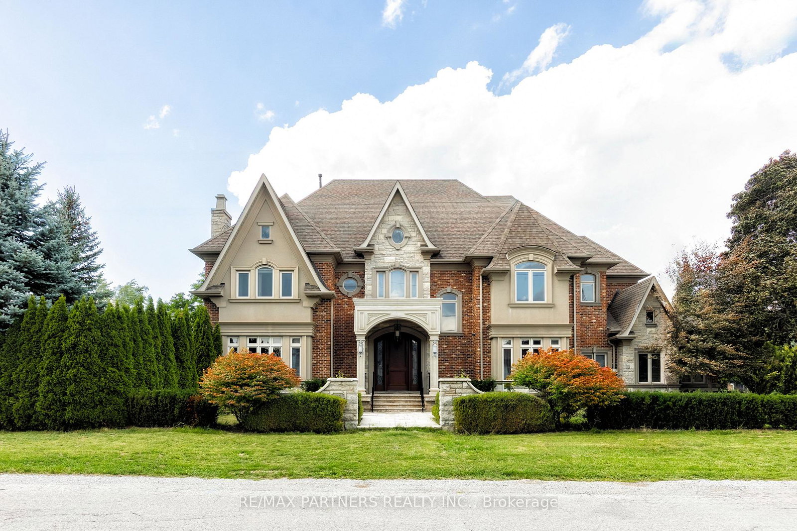 68-maple-grove-avenue-richmond-hill-ontario-n13219604