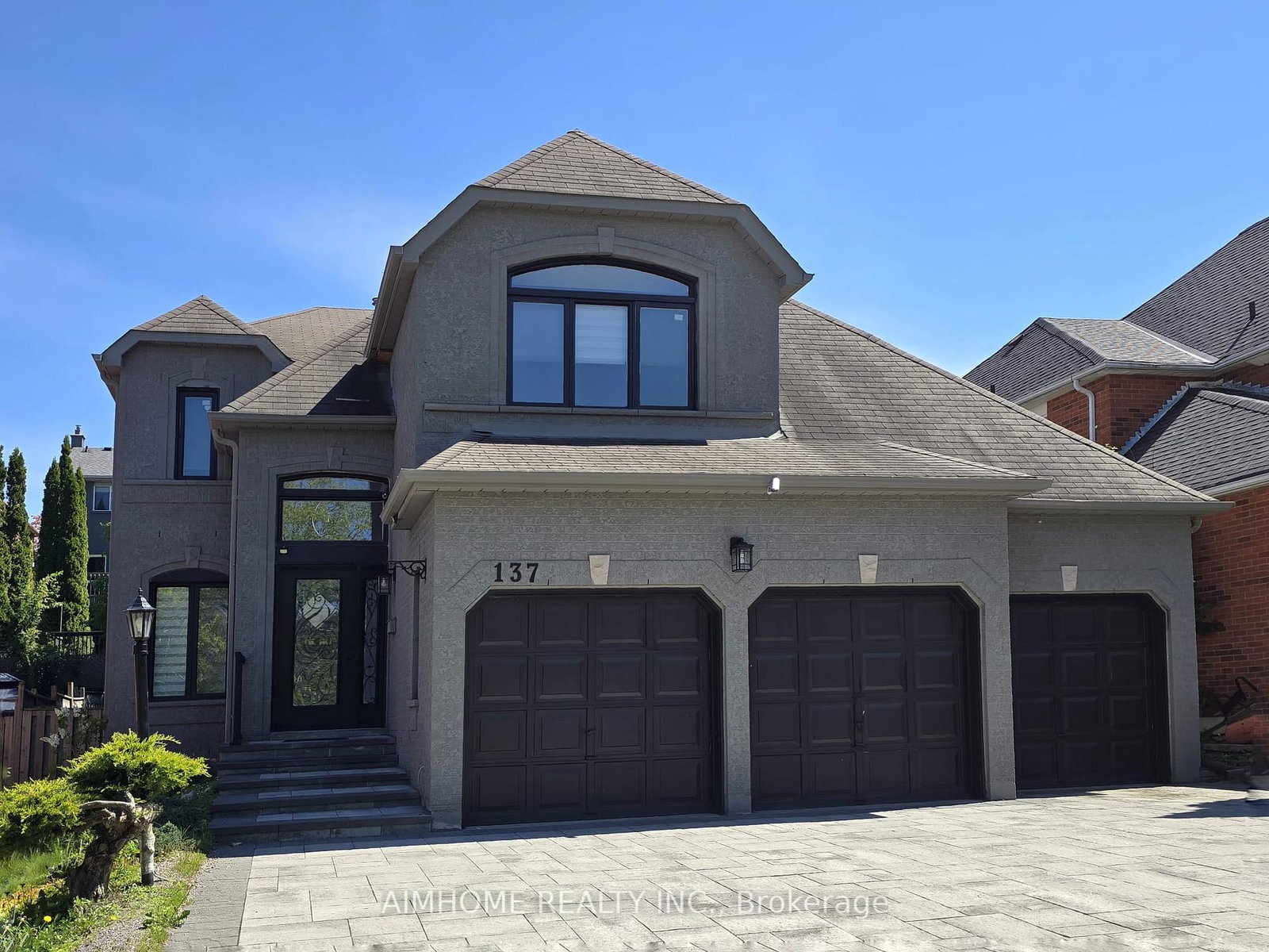 137-mcclellan-way-aurora-ontario-n13219690