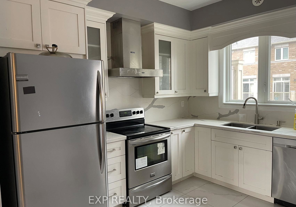 38-comely-way-markham-ontario-n13220062