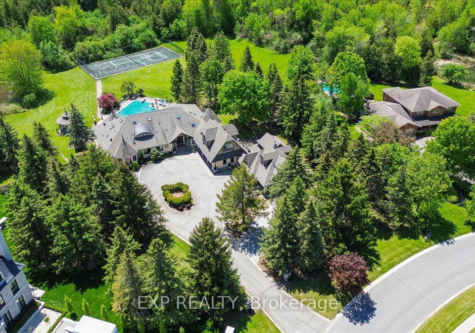332-burns-boulevard-king-ontario-n13220324