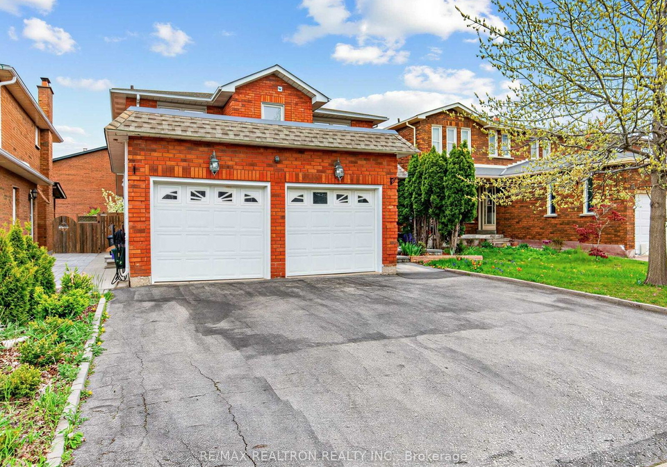 128-embassy-drive-vaughan-ontario-n13220810