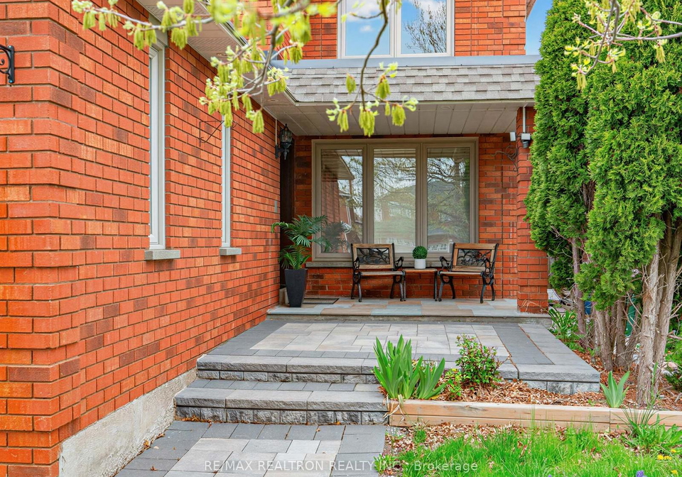 128-embassy-drive-vaughan-ontario-n13220810