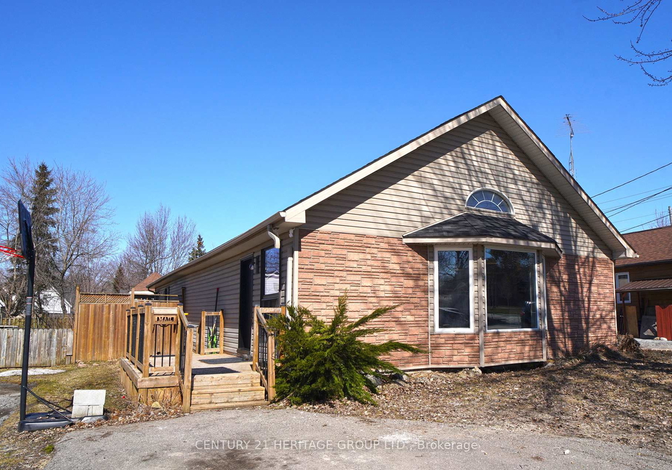 236-simcoe-avenue-georgina-ontario-n13220818