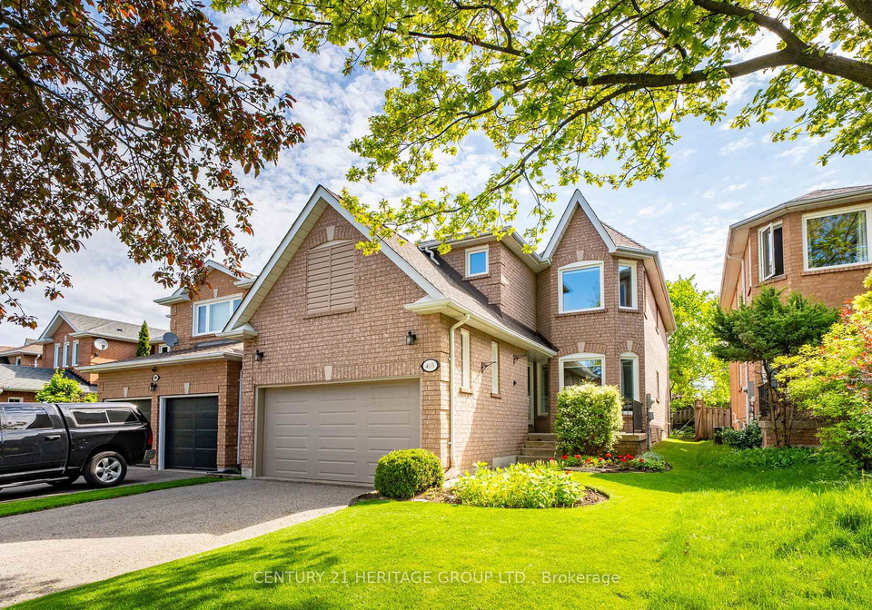 403-bartholomew-drive-newmarket-ontario-n13221016