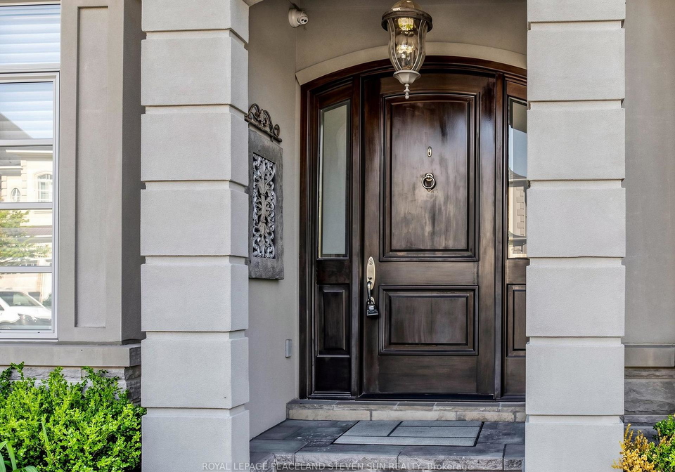 443-paradelle-drive-richmond-hill-ontario-n13221110