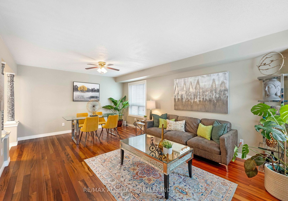 18-reddenhurst-crescent-georgina-ontario-n13221242