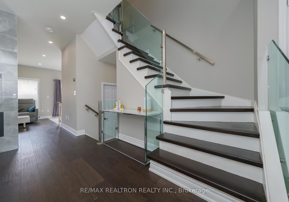11-vecchia-street-markham-ontario-n13221528