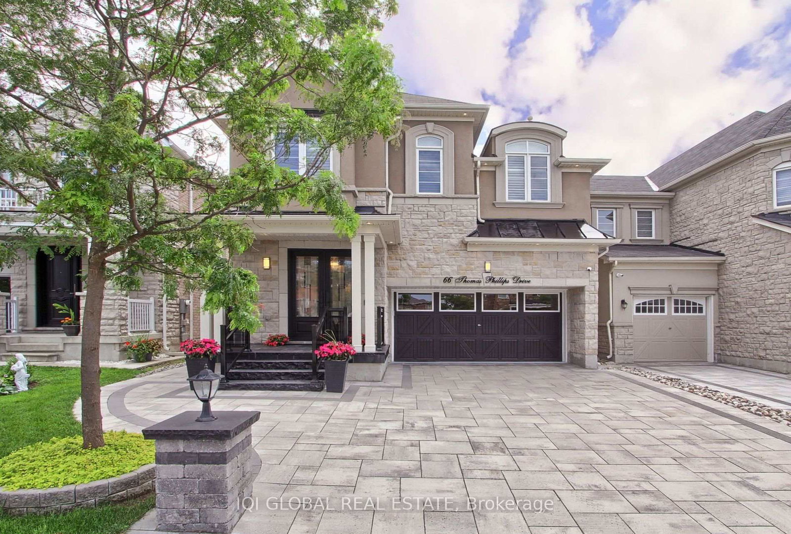 66b-thomas-phillips-drive-aurora-ontario-n13221652