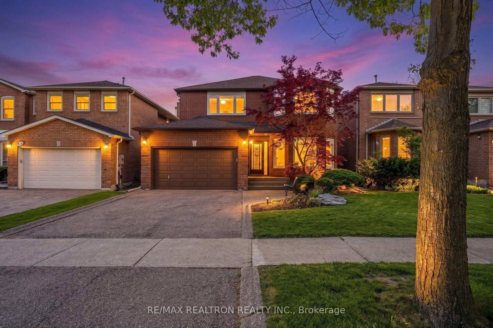 37-dundurn-crescent-vaughan-ontario-n13221722