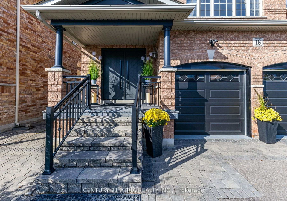 18-abbott-avenue-aurora-ontario-n13221746