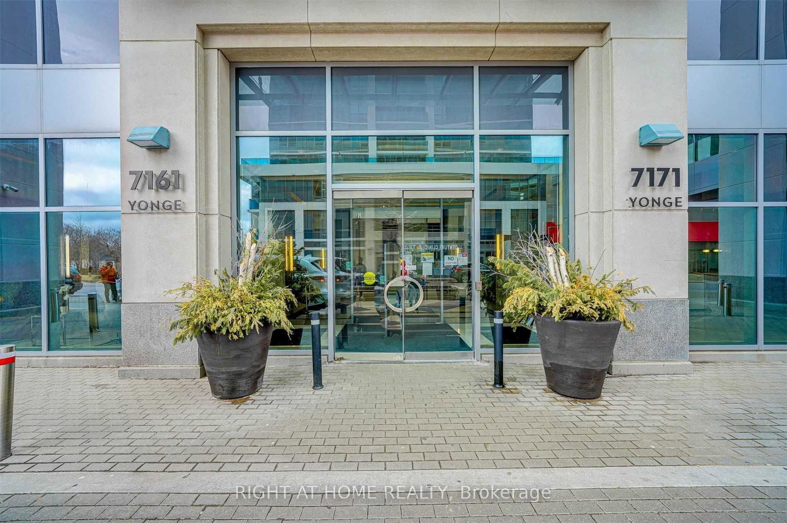 7171-yonge-street-markham-ontario-n13221930