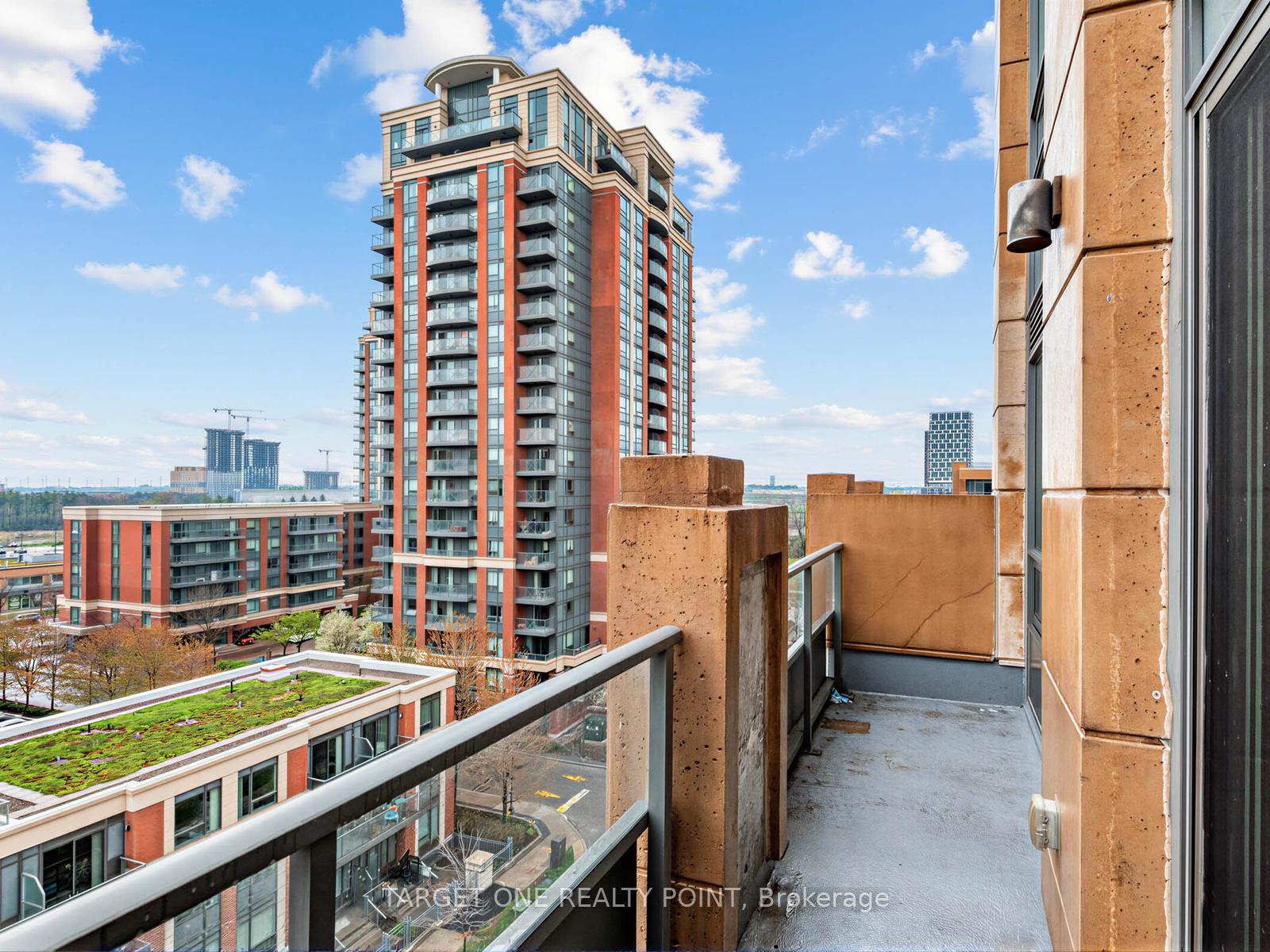 28-uptown-drive-e-markham-ontario-n13221976