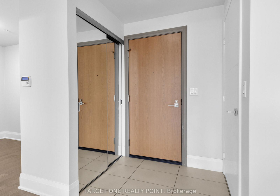 28-uptown-drive-e-markham-ontario-n13221976