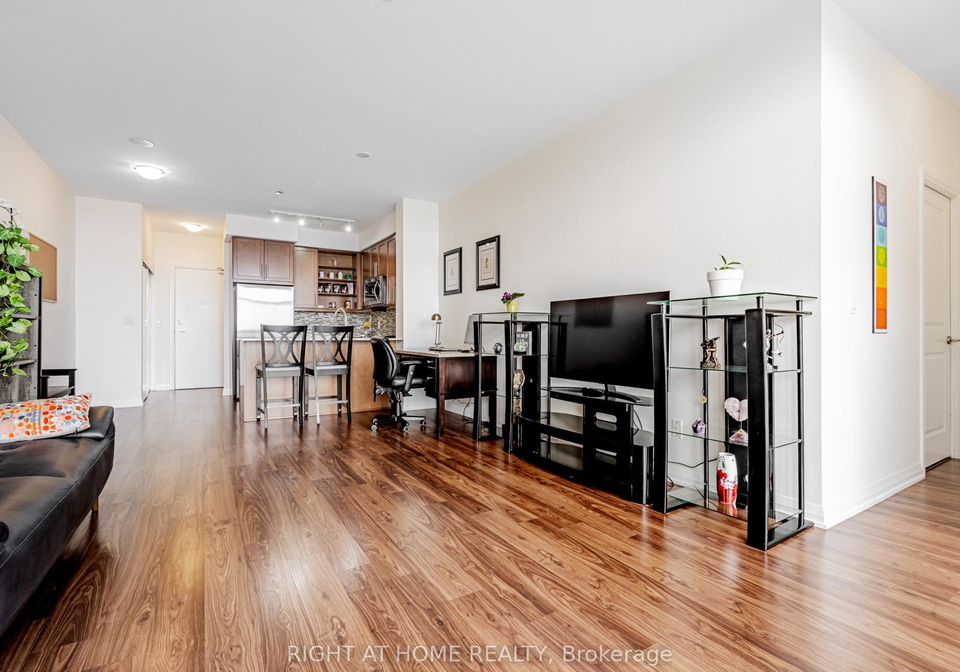 65-oneida-crescent-richmond-hill-ontario-n13222698