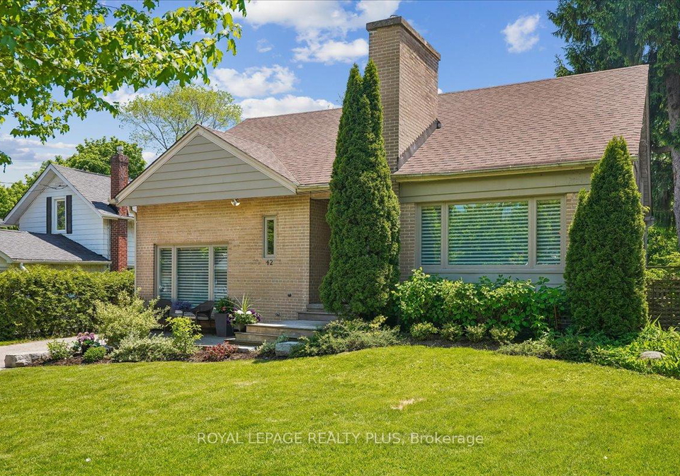 42-roseview-avenue-richmond-hill-ontario-n13223096
