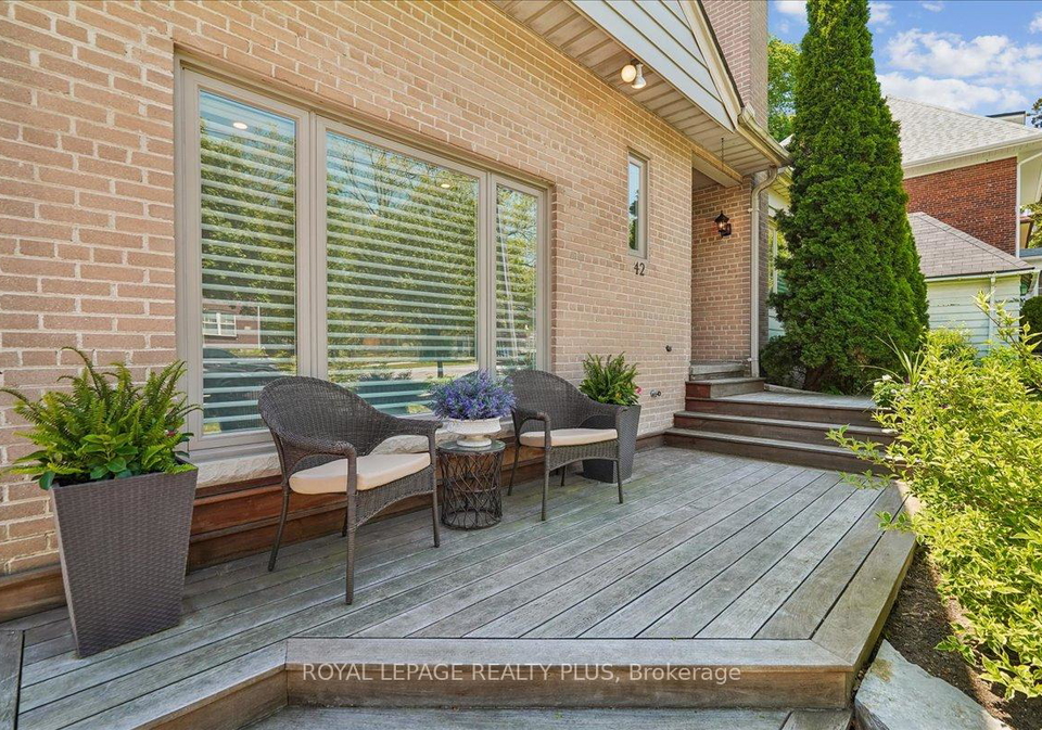 42-roseview-avenue-richmond-hill-ontario-n13223096