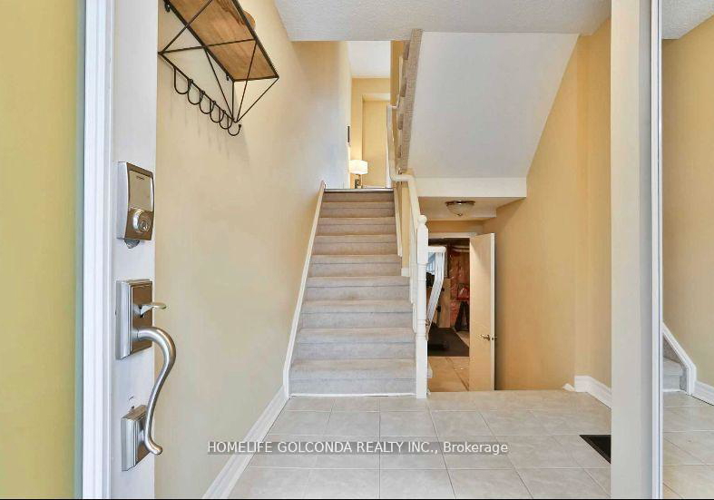 380-riddell-court-newmarket-ontario-n13223152
