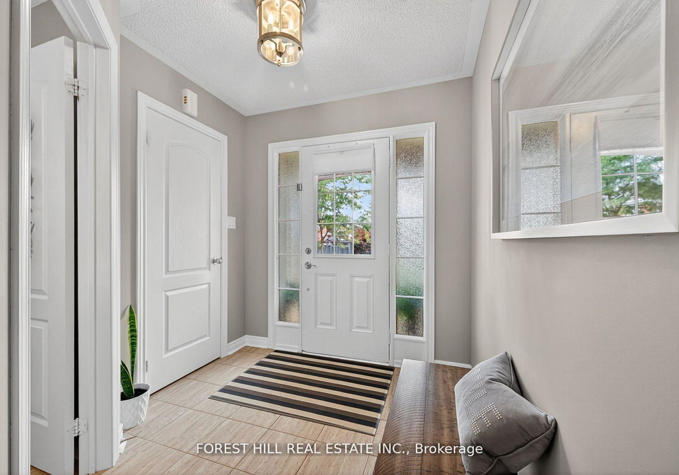 60-sundragon-trail-bradford-west-gwillimbury-ontario-n13223866
