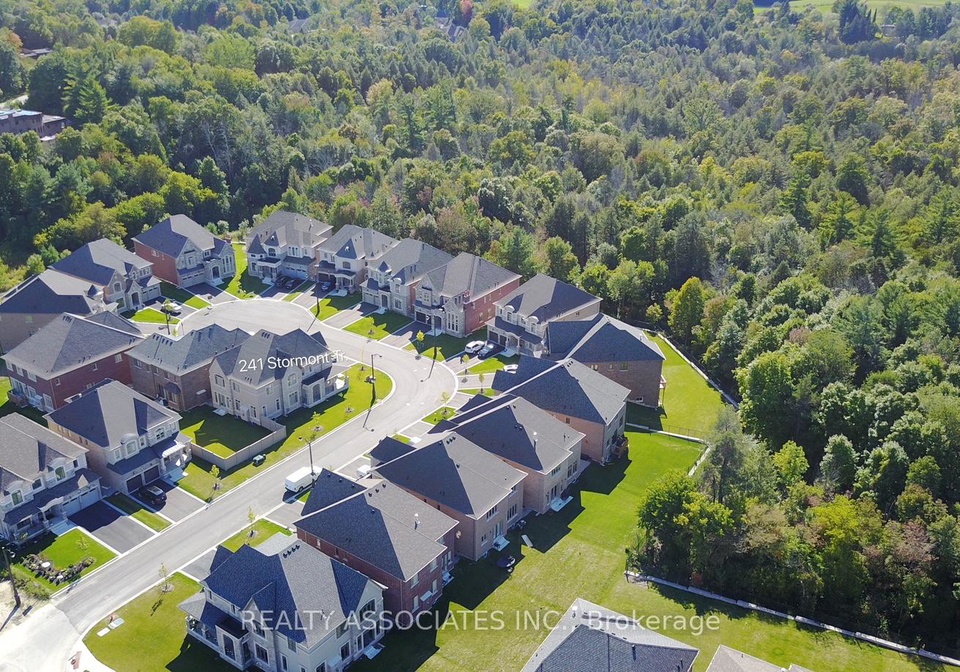 241-stormont-trail-vaughan-ontario-n13224488