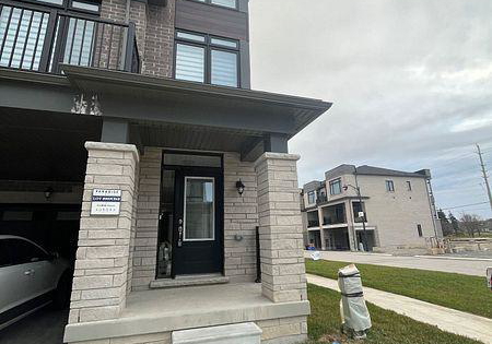 7-griffith-street-w-aurora-ontario-n13224986