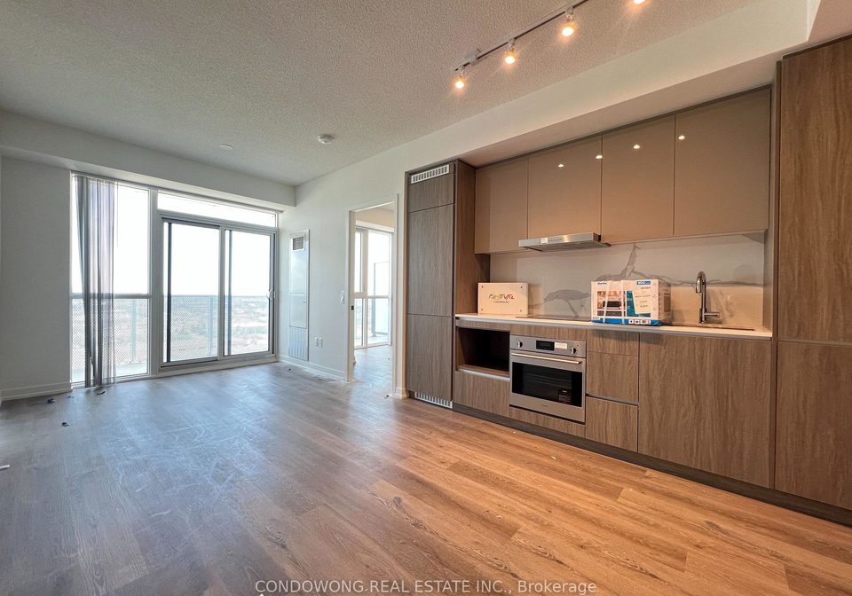 28-interchange-way-vaughan-ontario-n13225170
