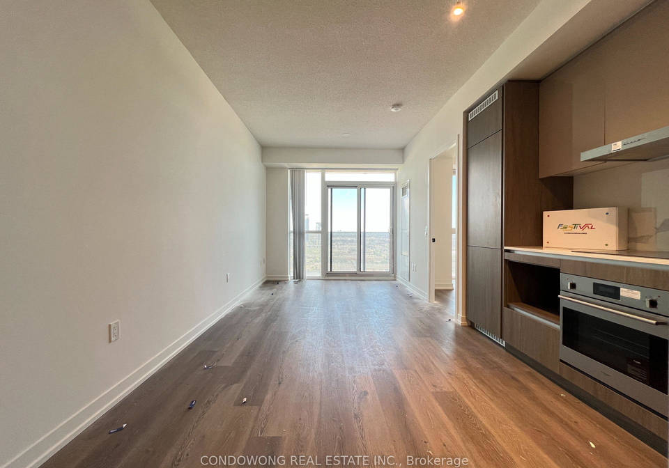 28-interchange-way-vaughan-ontario-n13225170