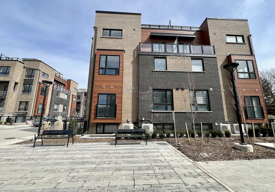 24-lytham-green-circle-newmarket-ontario-n13225252
