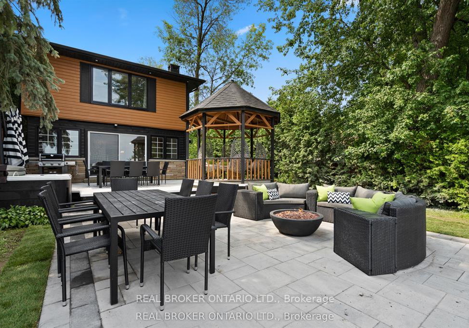 943-barry-avenue-innisfil-ontario-n13225302