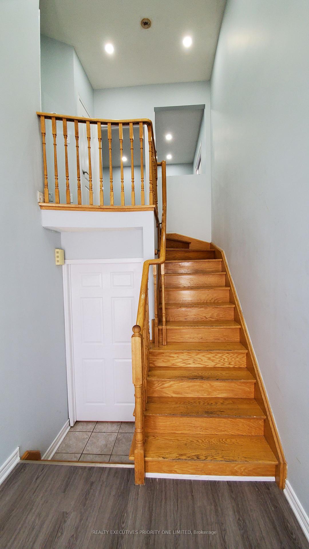 18-ed-quigg-way-vaughan-ontario-n13225412