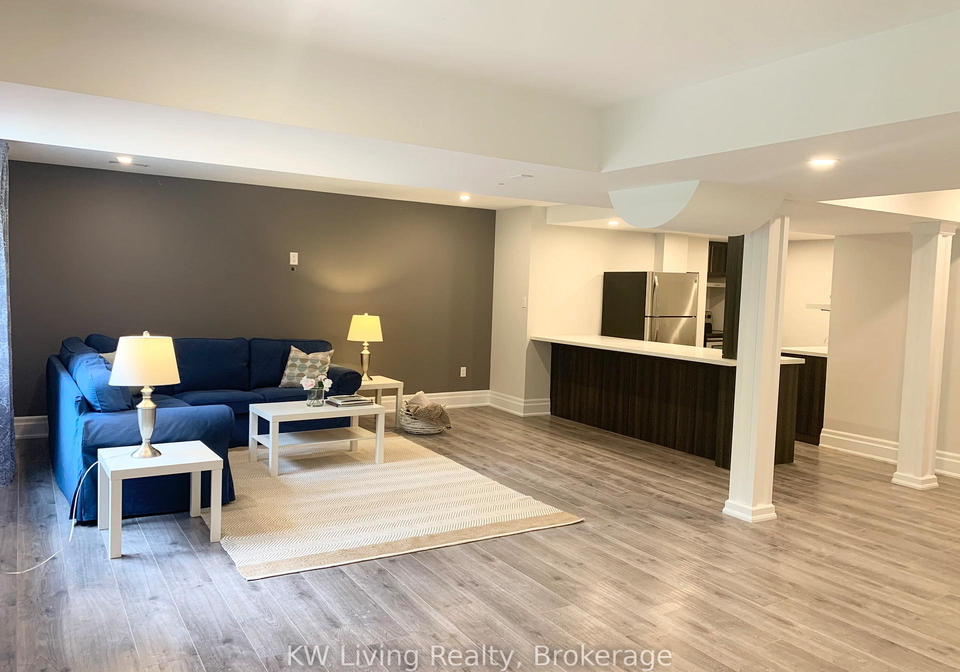162-art-west-avenue-newmarket-ontario-n13225564